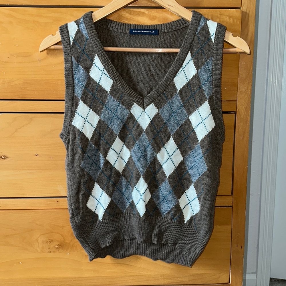 Brandy Melville sweater vest